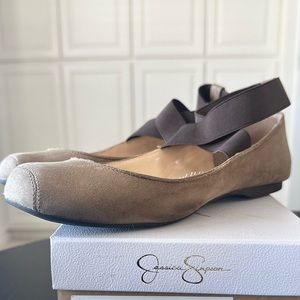 Ballet-style flat